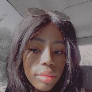 Meet your Posher, Sierra